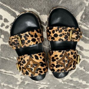 Used Louis Vuitton Bom Dia sandals